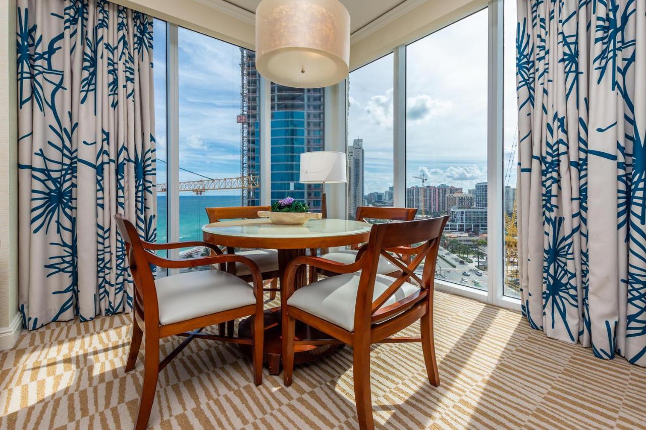 Hotel International Beach Tump Resort Ocean View 1100 Sf 1 Bed 1Bth Privately Owned Sunny Isles Miami Beach Bagian luar foto