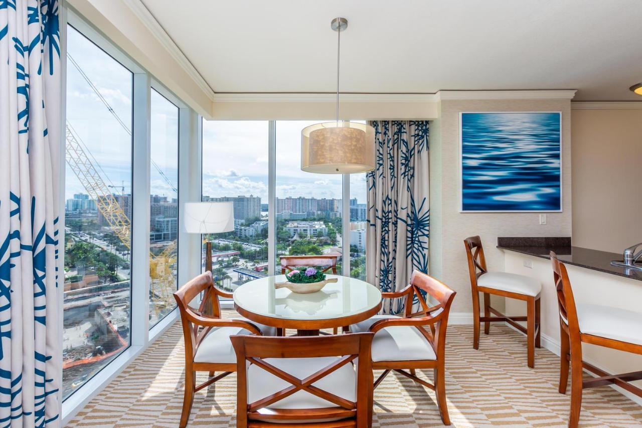 Hotel International Beach Tump Resort Ocean View 1100 Sf 1 Bed 1Bth Privately Owned Sunny Isles Miami Beach Bagian luar foto