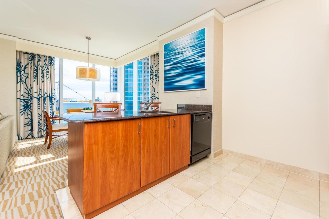 Hotel International Beach Tump Resort Ocean View 1100 Sf 1 Bed 1Bth Privately Owned Sunny Isles Miami Beach Bagian luar foto