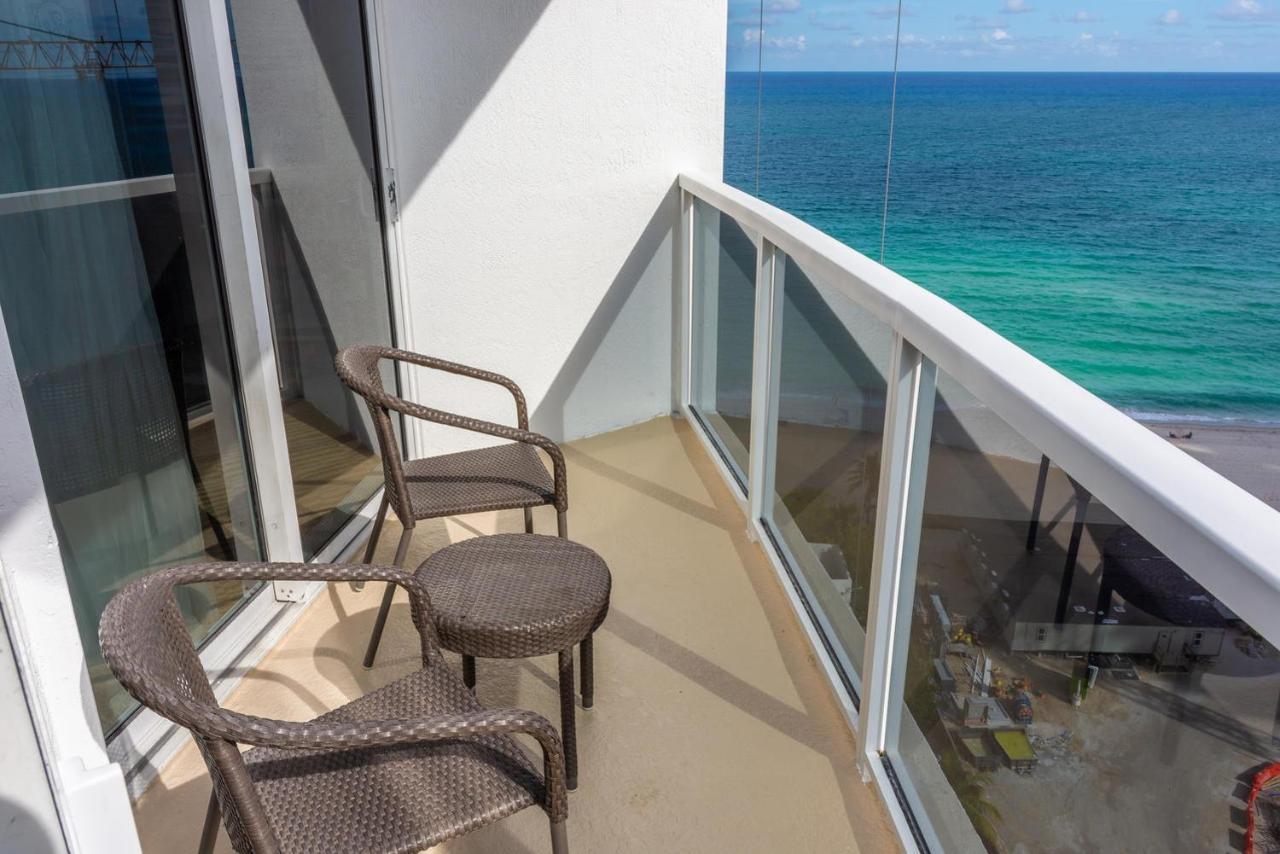 Hotel International Beach Tump Resort Ocean View 1100 Sf 1 Bed 1Bth Privately Owned Sunny Isles Miami Beach Bagian luar foto